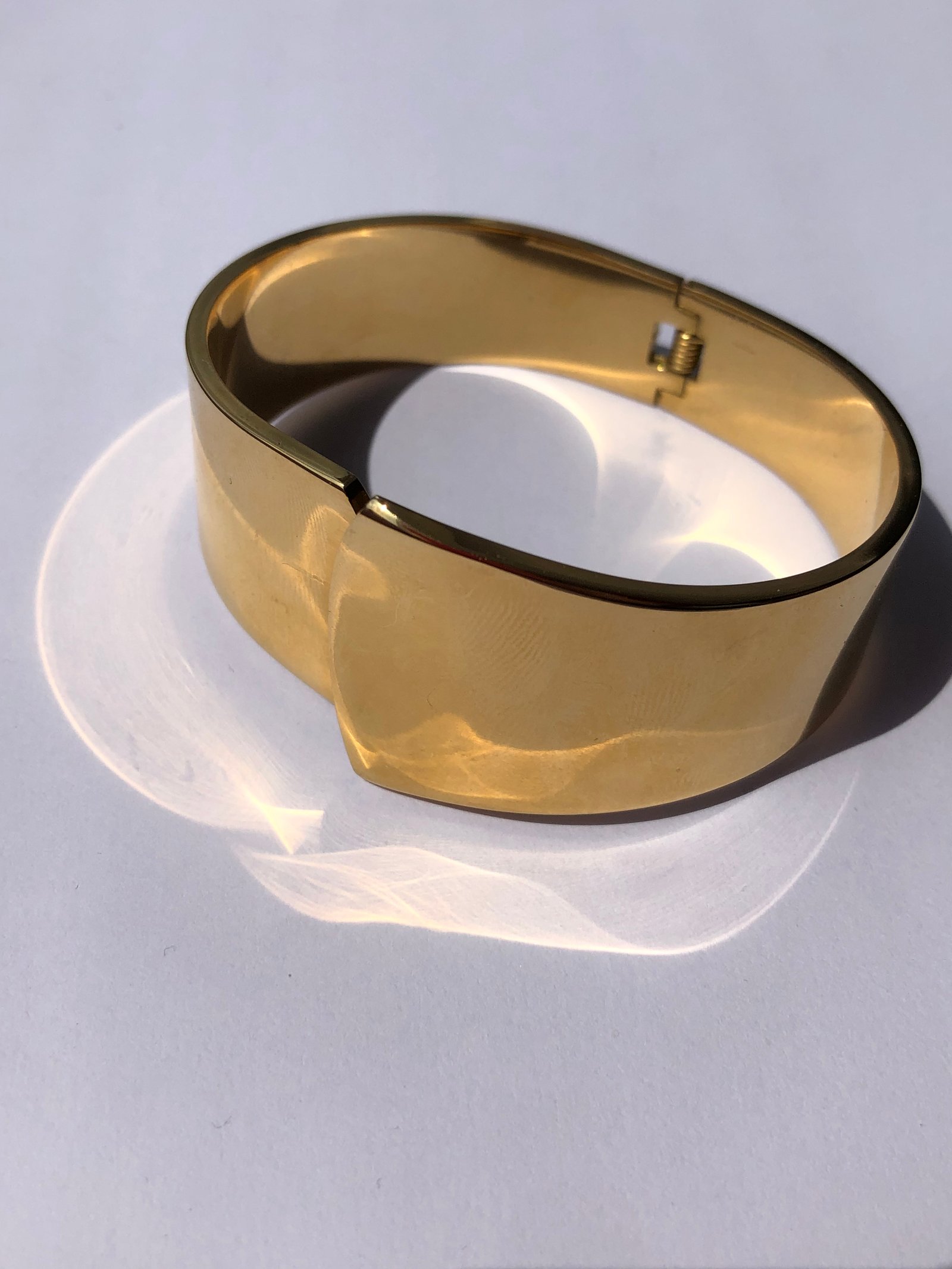 Sana çok yakışacak çelik kelepçe